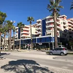 Beachfront 4 By Office Vlorë