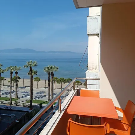 Appartement Beachfront 4 By Office *
